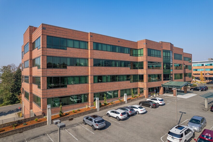 9200 SE Sunnybrook Blvd, Clackamas, OR for sale - Primary Photo - Image 1 of 1