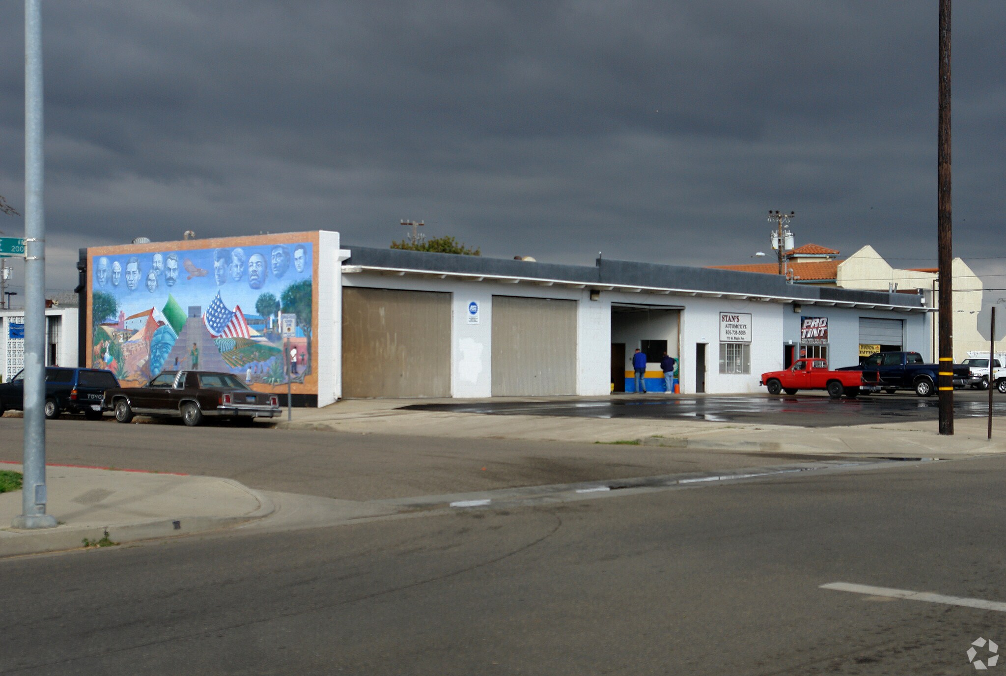 117-119 W Maple Ave, Lompoc, CA for sale Primary Photo- Image 1 of 1