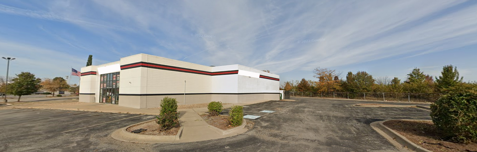 4011 S Bolger Rd, Independence, MO for lease - Building Photo - Image 3 of 4