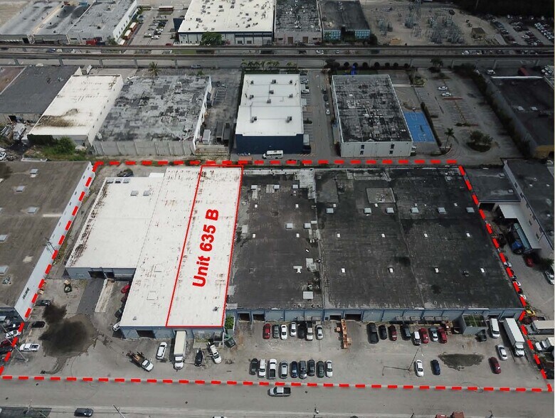 635 W 18th St, Hialeah, FL for sale - Building Photo - Image 1 of 1