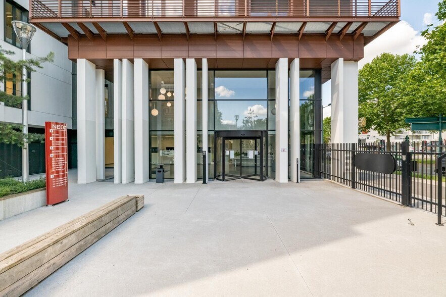 14 Avenue De L'Europe, Montévrain for lease - Building Photo - Image 3 of 16