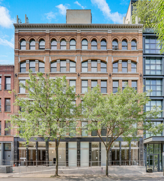 530 Canal St, New York, NY for lease - Building Photo - Image 1 of 1