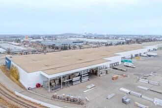 18125 111 Av NW, Edmonton, AB - AERIAL map view