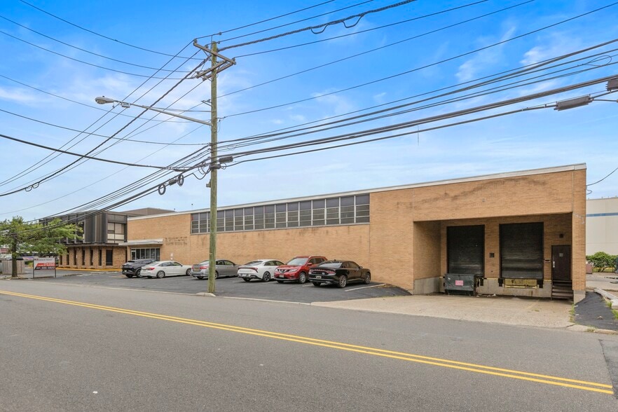 50 Hollister Rd, Teterboro, NJ for sale - Building Photo - Image 1 of 4