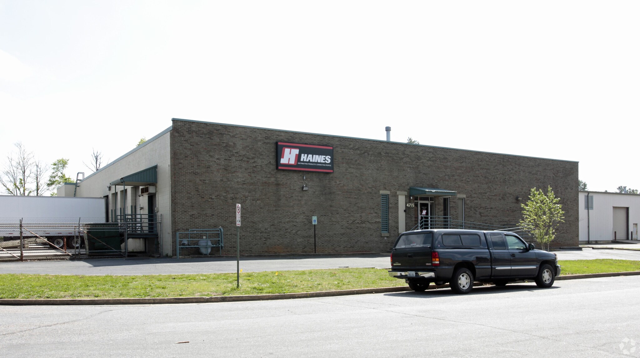 4715-4721 Richneil Rd, Richmond, VA for sale Primary Photo- Image 1 of 1