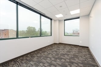 2391 Brandermill Blvd, Gambrills, MD for lease Interior Photo- Image 2 of 9