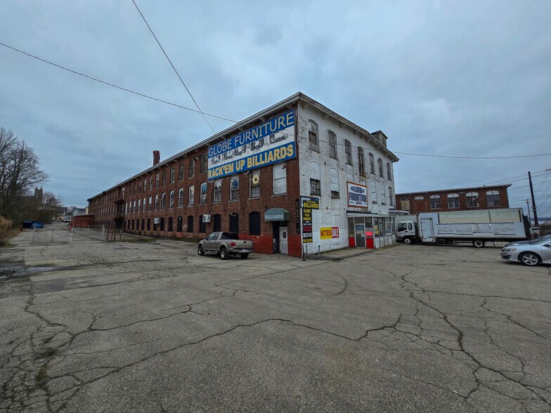 460 Globe St, Fall River, MA for sale - Building Photo - Image 3 of 39