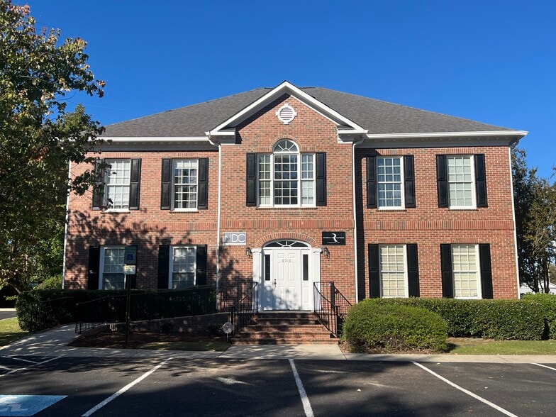 6516 Dental Ln, Fayetteville, NC for lease - Building Photo - Image 1 of 8