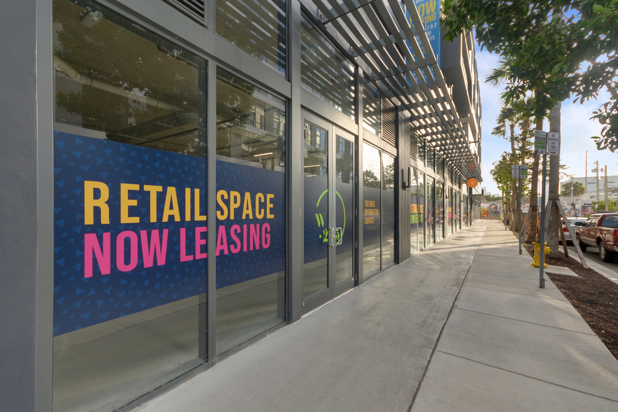 240 NW 25th St, Miami, FL for lease Building Photo- Image 1 of 26
