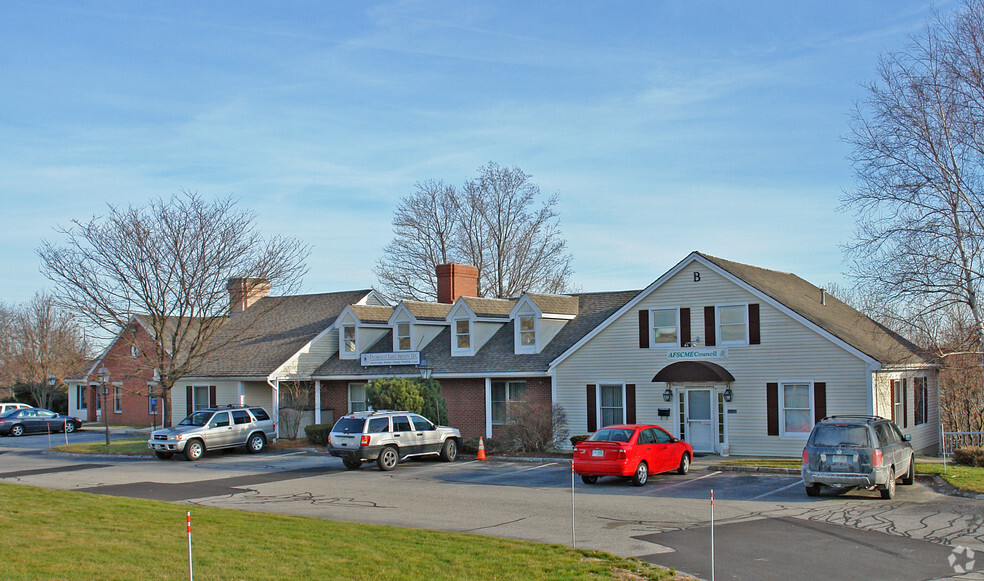 25 Nashua Rd, Londonderry, NH for lease - Primary Photo - Image 3 of 3