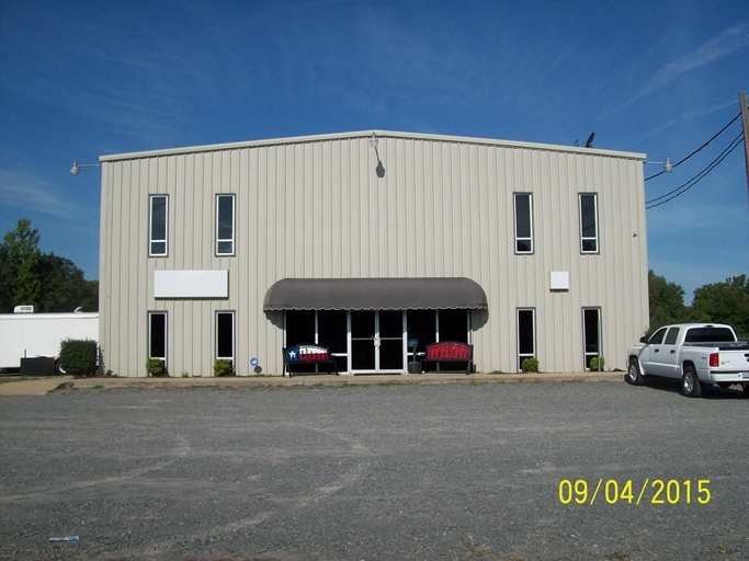 Industrial in Queen City, TX for sale - Primary Photo - Image 1 of 1