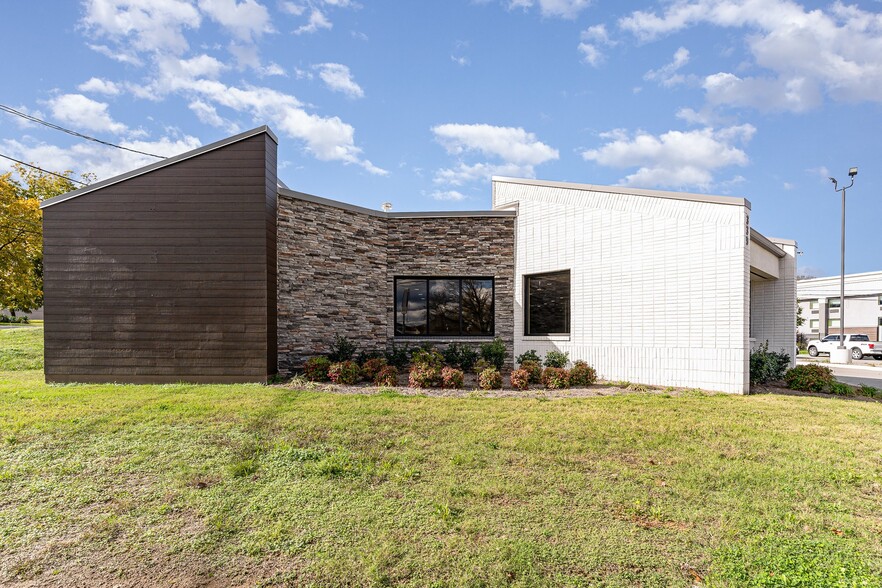 339 White Bridge Pike, Nashville, TN for lease - Building Photo - Image 3 of 25