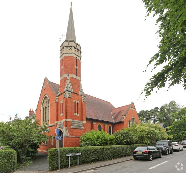 The Broadway, Woodhall Spa for sale - Building Photo - Image 2 of 6