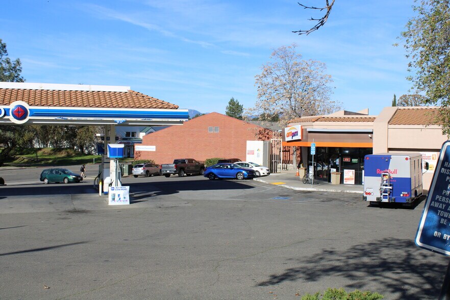 2951 Bechelli Ln, Redding, CA for sale - Primary Photo - Image 1 of 1