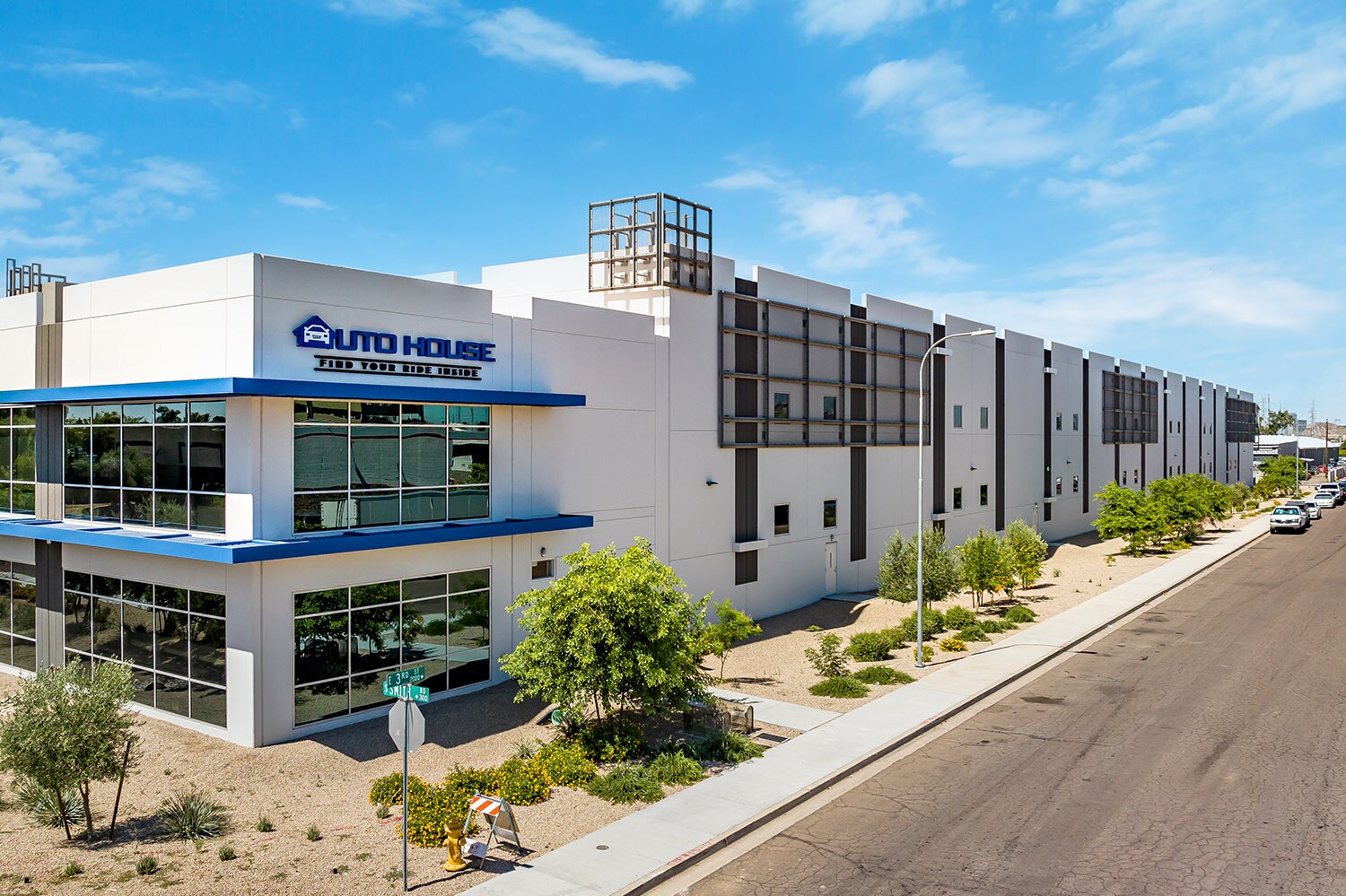 360 S Smith Rd, Tempe, AZ for sale Building Photo- Image 1 of 1