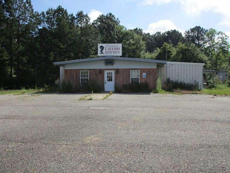 918 Highway 13, Wiggins, MS 39577
