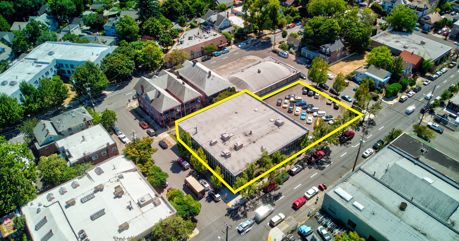 1700 SE 11th Ave, Portland, OR for sale Primary Photo- Image 1 of 21