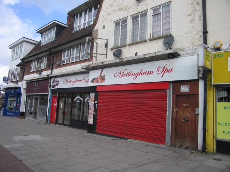 280-284 Court Road, London for lease - Building Photo - Image 3 of 4