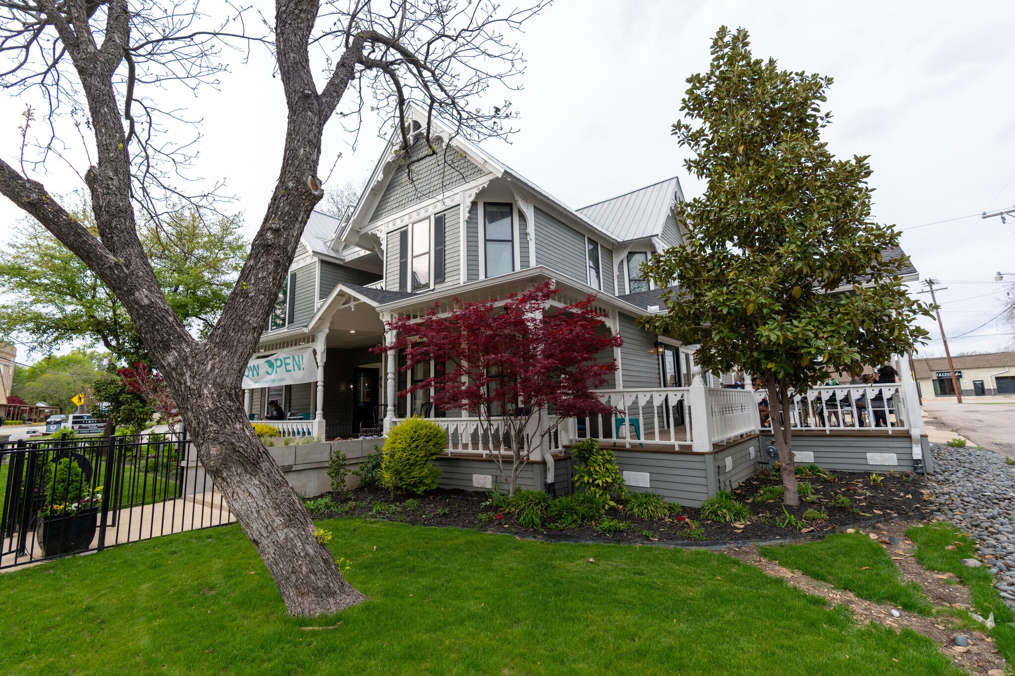 414 W Main St, Waxahachie, TX for sale Primary Photo- Image 1 of 1