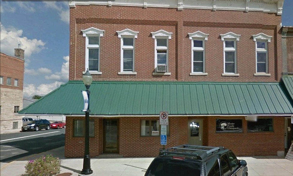 101 S Broadway St, Spring Valley, MN 55975