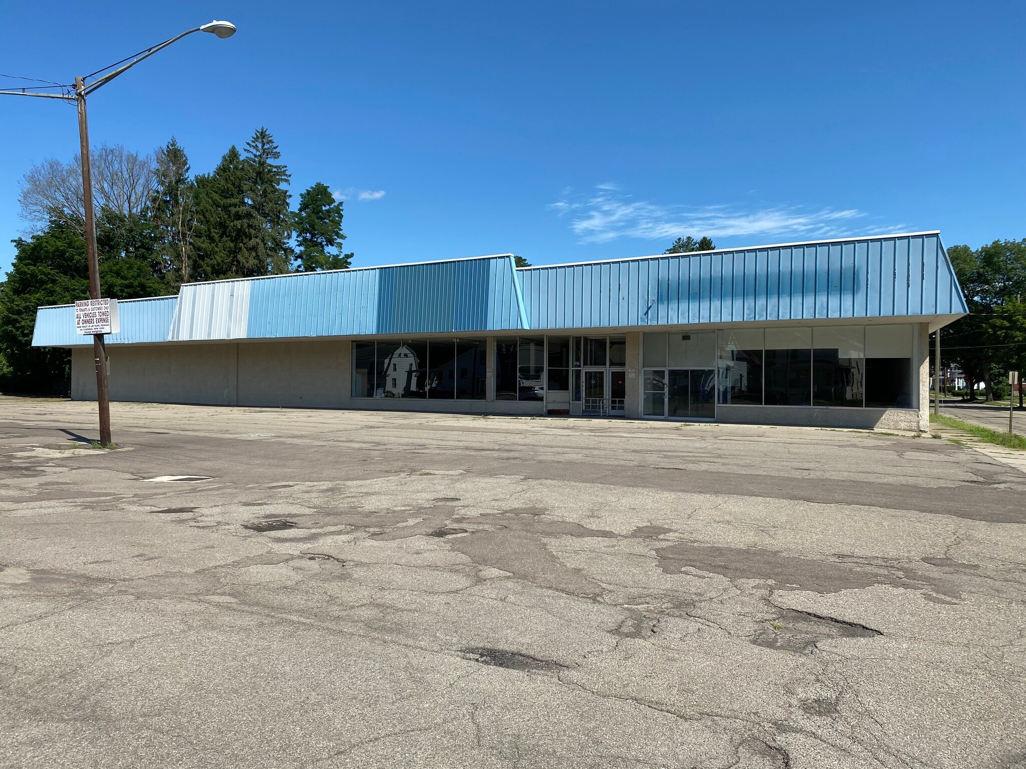 207 W Pulteney St, Corning, NY 14830