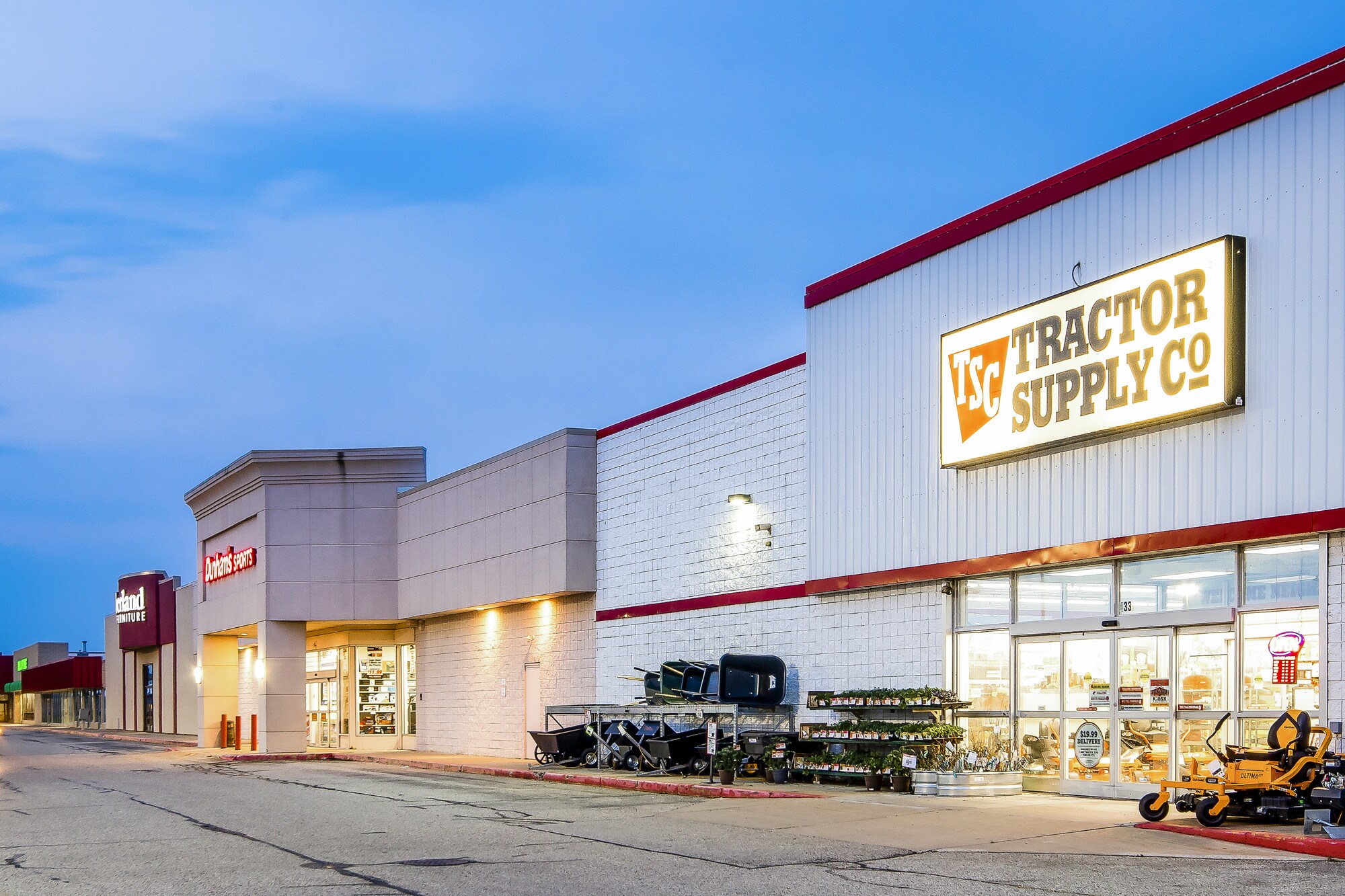 207-433 S Wright St, Delavan, WI for sale Building Photo- Image 1 of 1