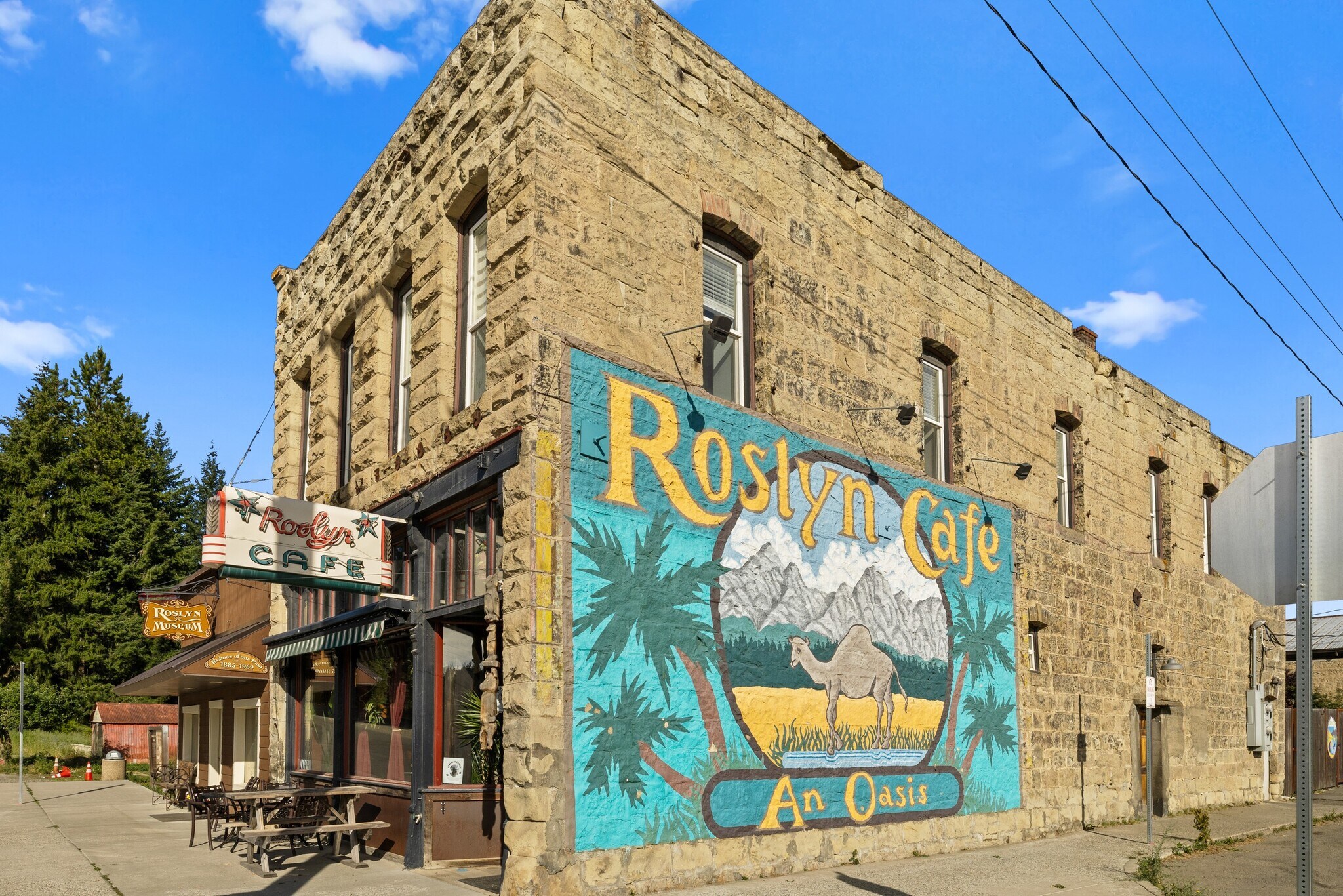 201 W Pennsylvania Ave, Roslyn, WA for sale Building Photo- Image 1 of 8