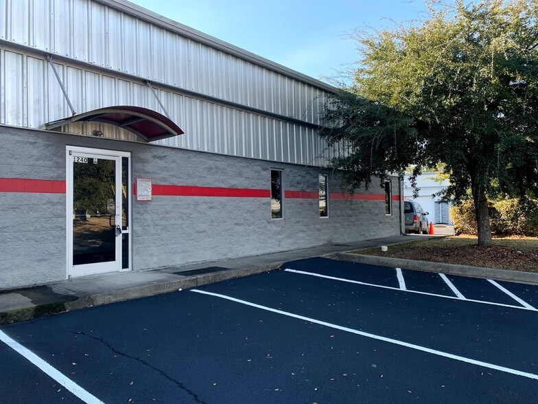 1240 First St S, Columbia, SC for sale - Building Photo - Image 1 of 1