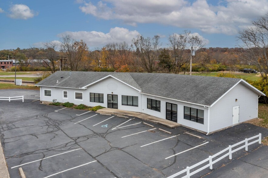 703 Miami St, Urbana, OH for sale - Primary Photo - Image 1 of 1