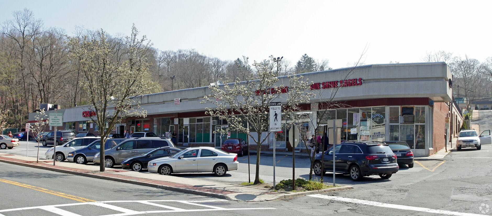 717725 Saw Mill River Rd, Ardsley, NY 10502