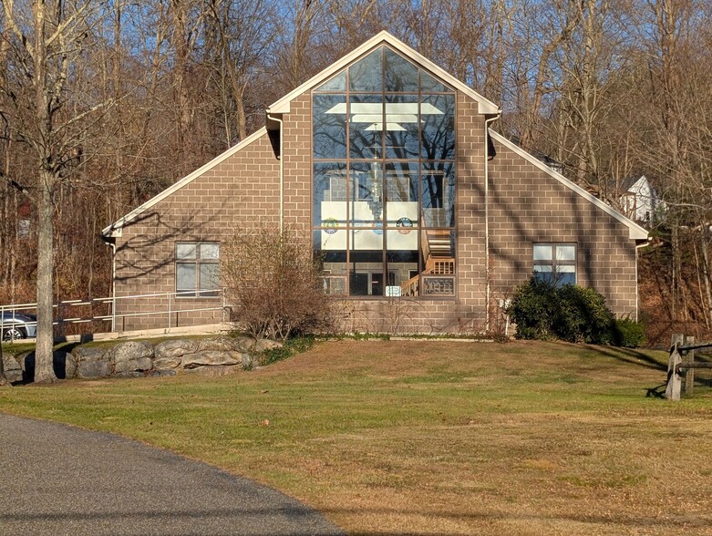 456 Birge Park Rd, Harwinton, CT for sale - Building Photo - Image 1 of 7