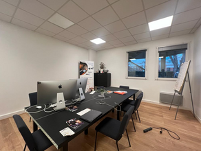 Office in Nanterre for lease Interior Photo- Image 2 of 5