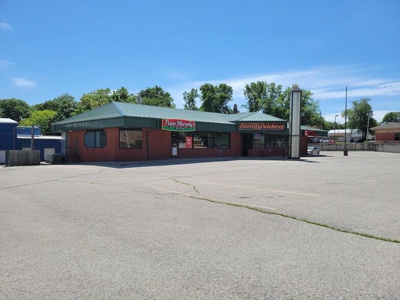 522-528 Story St, Boone, IA for lease - Building Photo - Image 2 of 5