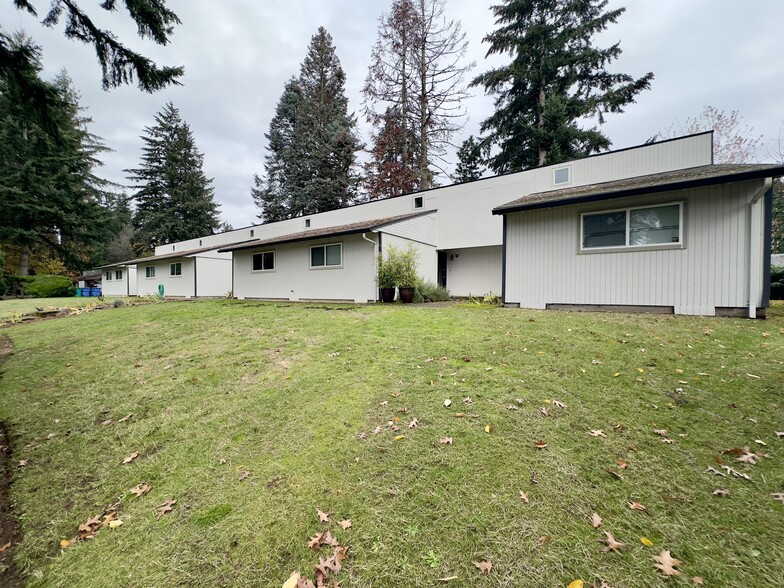 14621 NE Coast Pine Ct, Vancouver, WA for sale - Building Photo - Image 2 of 12