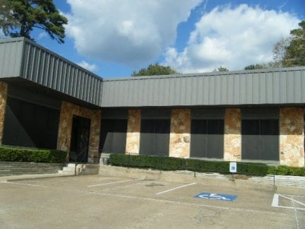 284 Interstate 45 N, Huntsville, TX for lease - Building Photo - Image 2 of 10