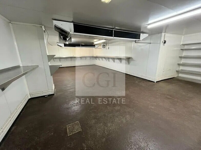 Flex in Lyon for sale - Interior Photo - Image 3 of 12