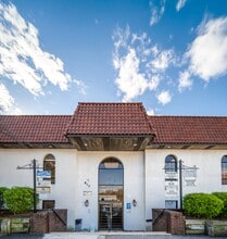 617 Stemmers Run Rd, Essex, MD for lease Interior Photo- Image 1 of 30