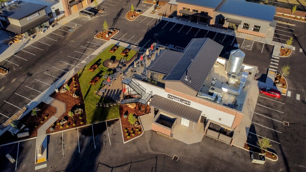 21185 Reed Market Rd, Bend, OR 97702 Reed South