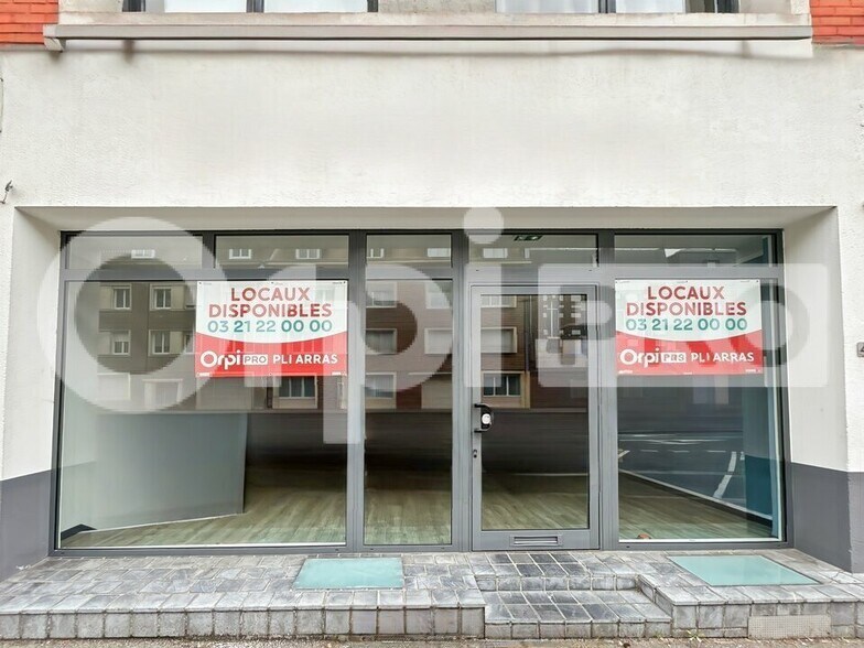 Office in Arras for lease - Building Photo - Image 2 of 11