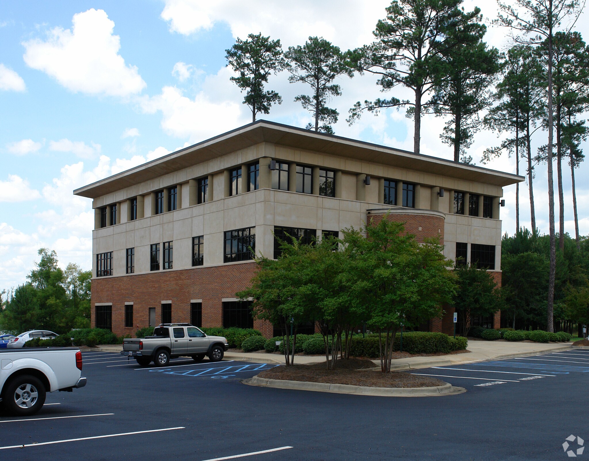 7550 Halcyon Summit Dr, Montgomery, AL 36117 Office for Sale