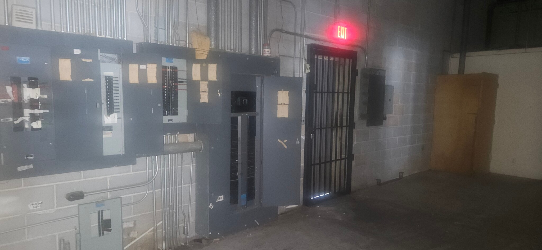 5754-5772 Buford Hwy NE, Atlanta, GA for lease Interior Photo- Image 1 of 8