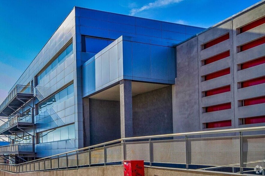 Retail in Rivas-Vaciamadrid, Madrid for sale - Building Photo - Image 3 of 5