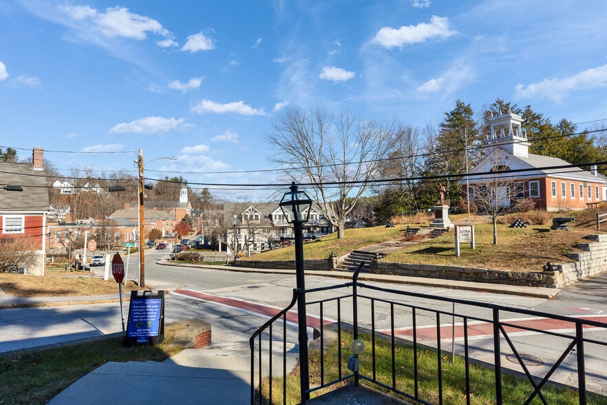 43 Grove St, Peterborough, NH for sale - Building Photo - Image 3 of 65