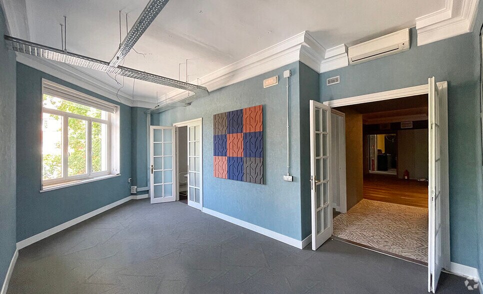 in Madrid, Madrid for sale - Interior Photo - Image 1 of 1