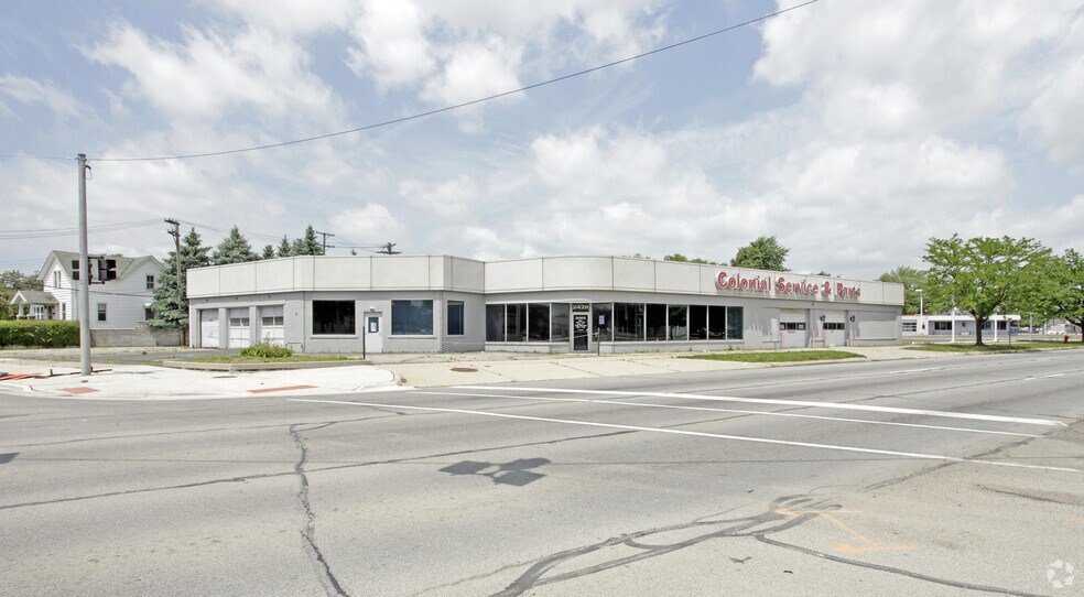 24211 Gratiot Ave, Eastpointe, MI for sale - Primary Photo - Image 1 of 1