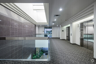 6009 Belt Line Rd, Dallas, TX for lease Interior Photo- Image 2 of 6