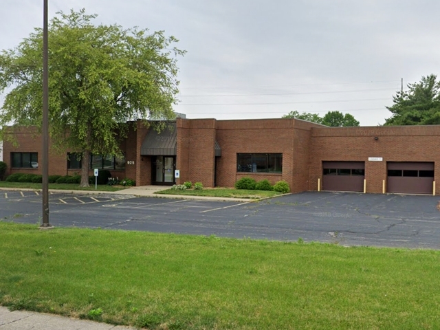 925 Clock Tower Dr, Springfield, IL for sale Primary Photo- Image 1 of 1