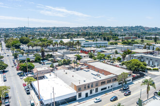 4606 W Jefferson Blvd, Los Angeles, CA for lease Building Photo- Image 2 of 5