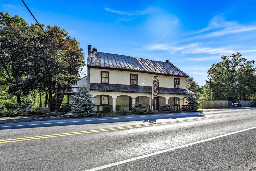 3790 Morgantown Rd, Mohnton, PA for sale - Primary Photo - Image 1 of 1