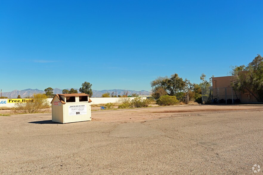 51 E Valencia Rd, Tucson, AZ for sale - Primary Photo - Image 1 of 1
